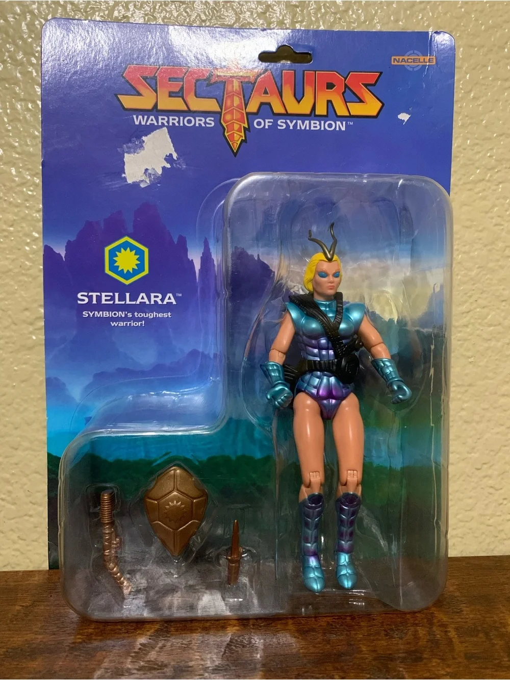 NIB Nacelle 2024 SECTAURS Warrior Of The Symbion Stellara Action Figure